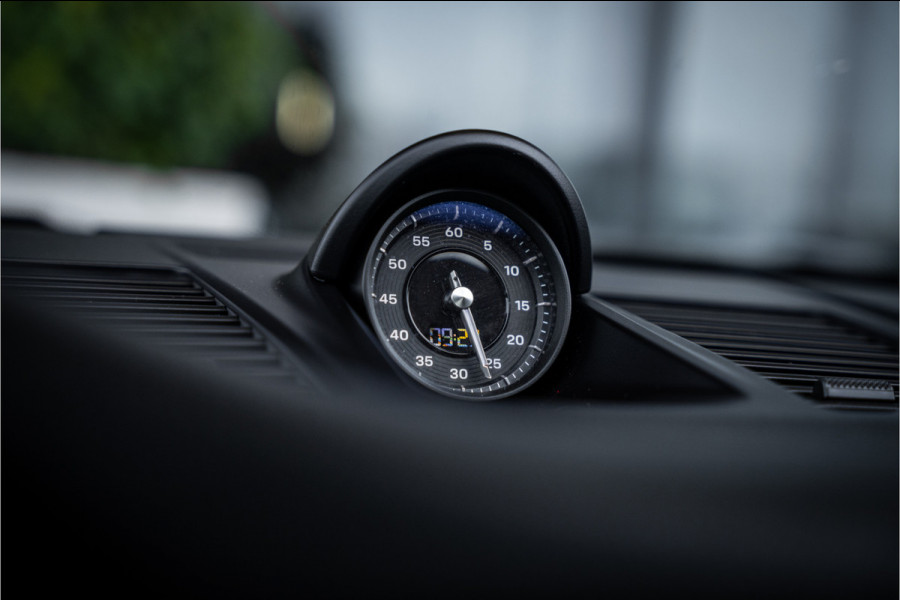 Porsche 911 992 3.0 Carrera GTS Sport Chrono - Techart Optic l Kreide Grijs l Panorama