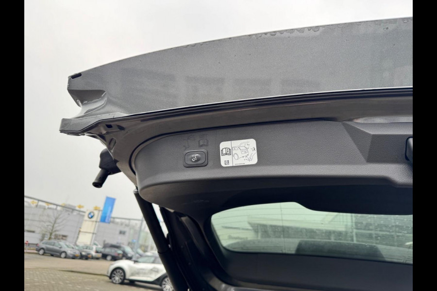 Ford Kuga 1.5 EcoBoost ST-Line Trekhaak 2000KG | Winter Pack | Camera | Navigatie |