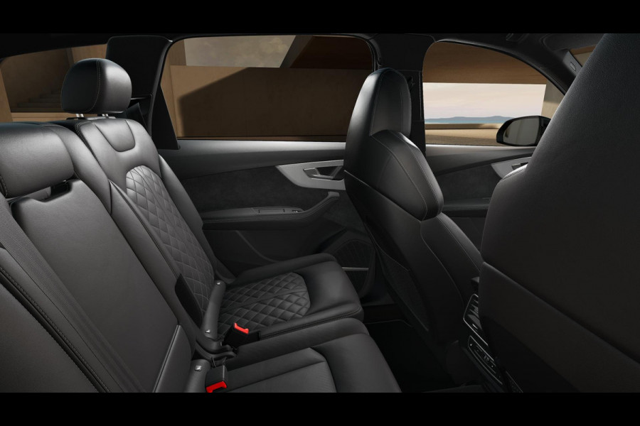 Audi Q7 55 TFSI e quattro Pro Line S panoramadak, omgevingscamera's, adaptive cruise control, B&O soundsysteem, vierwielbesturing, Sportstoelen Plus, leder interieur ruitpatroon, optiekpakket zwart Plus, trekhaak, comfortsleutel