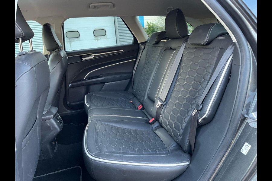 Ford Mondeo Wagon 2.0 IVCT HEV Vignale EXPORT Licht hagelschaden