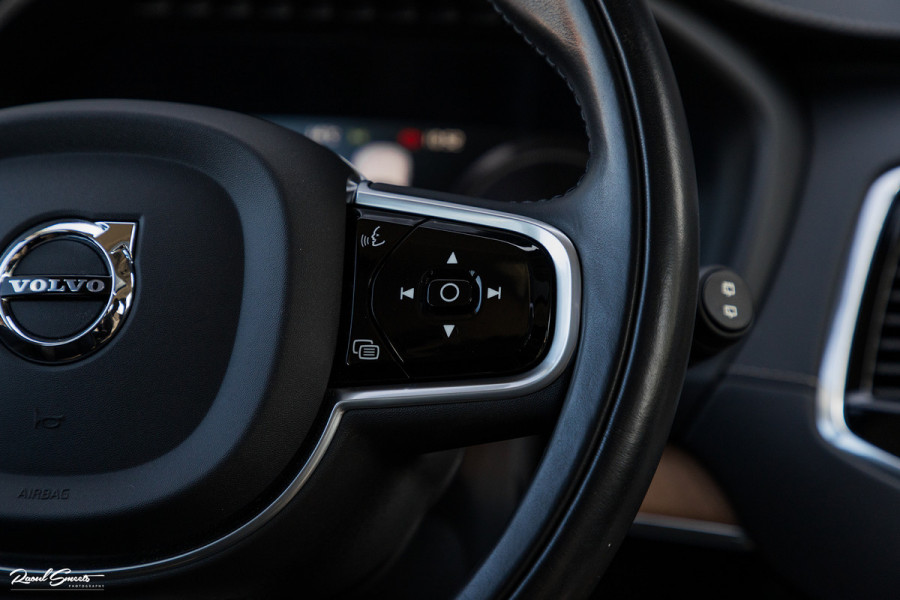 Volvo XC90 2.0 T8 Recharge AWD Plus Bright | Long Range | Adaptieve cruise | Panorama dak | Memory stoelen | Apple carplay |