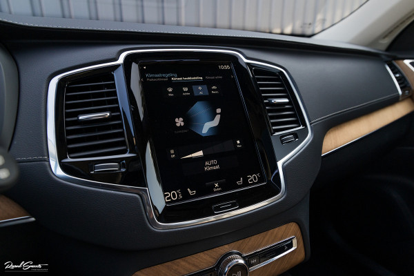 Volvo XC90 2.0 T8 Recharge AWD Plus Bright | Long Range | Adaptieve cruise | Panorama dak | Memory stoelen | Apple carplay |