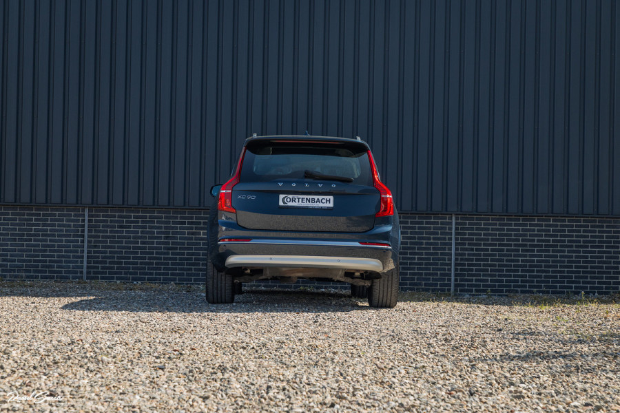 Volvo XC90 2.0 T8 Recharge AWD Plus Bright | Long Range | Adaptieve cruise | Panorama dak | Memory stoelen | Apple carplay |