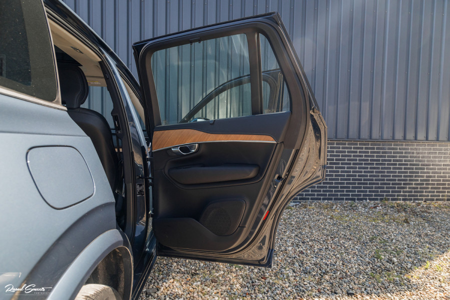 Volvo XC90 2.0 T8 Recharge AWD Plus Bright | Long Range | Adaptieve cruise | Panorama dak | Memory stoelen | Apple carplay |