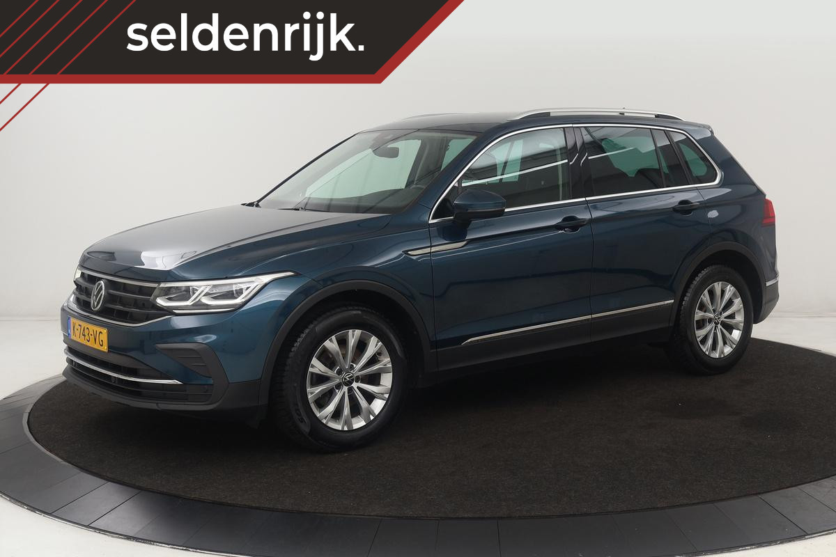 Volkswagen Tiguan 1.5 TSI Life | Stoelverwarming | Trekhaak | LED Plus | Camera | Massage | Navigatie | Adaptive cruise | Ergo Active | Navigatie | Keyless