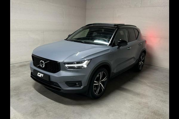 Volvo XC40 1.5 T5 Recharge R-Design Pano Cruise Camera