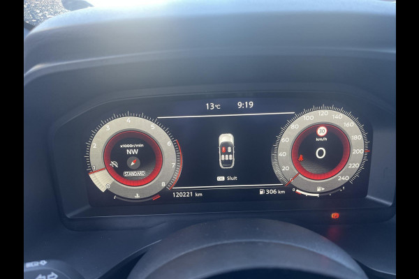 Nissan QASHQAI 1.3 MHEV Tekna Plus