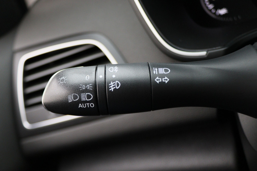 Renault MEGANE Estate 1.3 TCe Zen Apple Carplay, LED, Climate, Navigatie, Cruise, DAB, Trekhaak