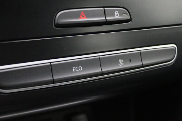 Renault MEGANE Estate 1.3 TCe Zen Apple Carplay, LED, Climate, Navigatie, Cruise, DAB, Trekhaak