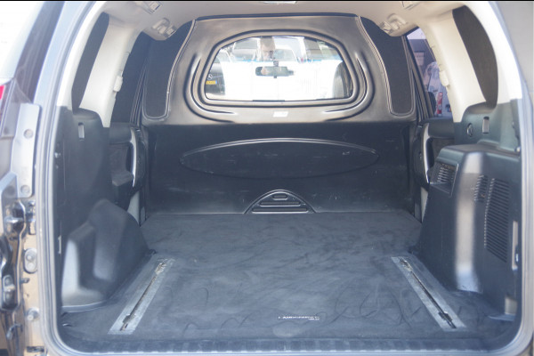 Toyota Land Cruiser 2.8 D-4D-F 177PK AUT. LED, 3.5T TREKHAAK, CAMERA, NAVI, CRUISE, CLIMA, STOELVERWARMING, ELEKTR. FOTO'S