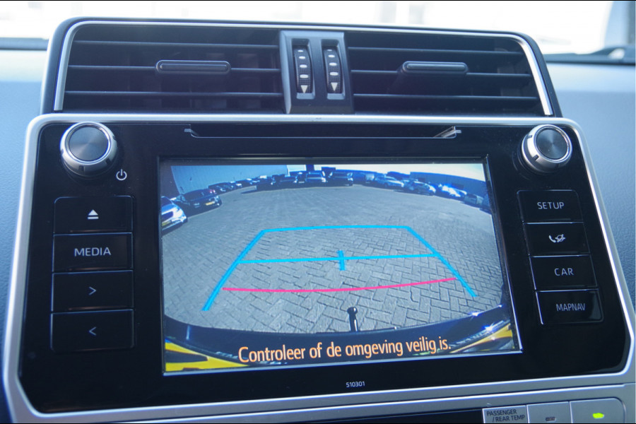Toyota Land Cruiser 2.8 D-4D-F 177PK AUT. LED, 3.5T TREKHAAK, CAMERA, NAVI, CRUISE, CLIMA, STOELVERWARMING, ELEKTR. FOTO'S
