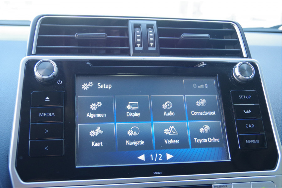 Toyota Land Cruiser 2.8 D-4D-F 177PK AUT. LED, 3.5T TREKHAAK, CAMERA, NAVI, CRUISE, CLIMA, STOELVERWARMING, ELEKTR. FOTO'S
