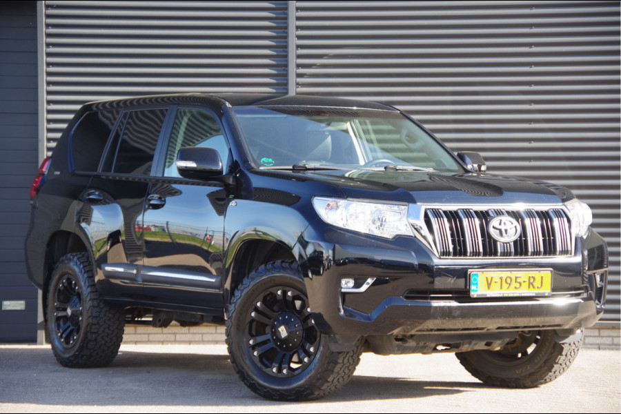 Toyota Land Cruiser 2.8 D-4D-F 177PK AUT. LED, 3.5T TREKHAAK, CAMERA, NAVI, CRUISE, CLIMA, STOELVERWARMING, ELEKTR. FOTO'S