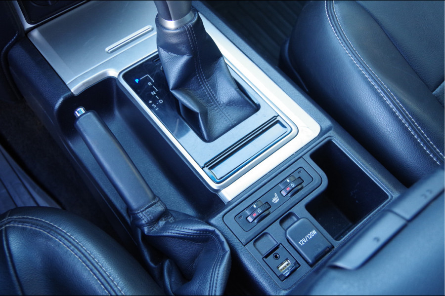 Toyota Land Cruiser 2.8 D-4D-F 177PK AUT. LED, 3.5T TREKHAAK, CAMERA, NAVI, CRUISE, CLIMA, STOELVERWARMING, ELEKTR. FOTO'S
