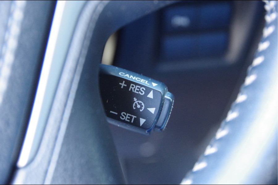 Toyota Land Cruiser 2.8 D-4D-F 177PK AUT. LED, 3.5T TREKHAAK, CAMERA, NAVI, CRUISE, CLIMA, STOELVERWARMING, ELEKTR. FOTO'S