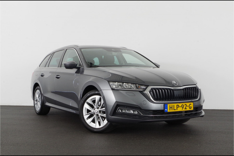Škoda Octavia Combi 1.0 e-TSI Ambition > Trekhaak/Camera/Sfeerverlichting/Stoelverwarming...