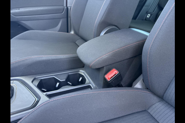 Volkswagen Tiguan 1.4 TSI ACT Highline Business R | automaat | trekhaak | nieuwe allseason banden