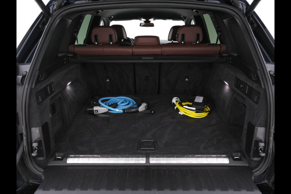 BMW X5 xDrive45e High Executive M-Sport-Pack (INCL-BTW) *NAPPA-FULL-LEATHER | ADAPT.CRUISE | FULL-LED | MEMORY-PACK | DIGI-COCKPIT | HARMAN/KARDON | COMFORT-SEATS | NAVI-FULLMAP | CAMERA | AMBIENT-LIGHT | DAB+ | SHIFT-PADDLES | TOWBAR |
