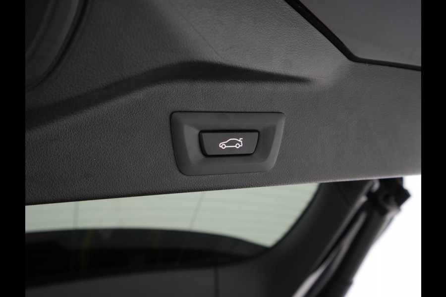 BMW X5 xDrive45e High Executive M-Sport-Pack (INCL-BTW) *NAPPA-FULL-LEATHER | ADAPT.CRUISE | FULL-LED | MEMORY-PACK | DIGI-COCKPIT | HARMAN/KARDON | COMFORT-SEATS | NAVI-FULLMAP | CAMERA | AMBIENT-LIGHT | DAB+ | SHIFT-PADDLES | TOWBAR |