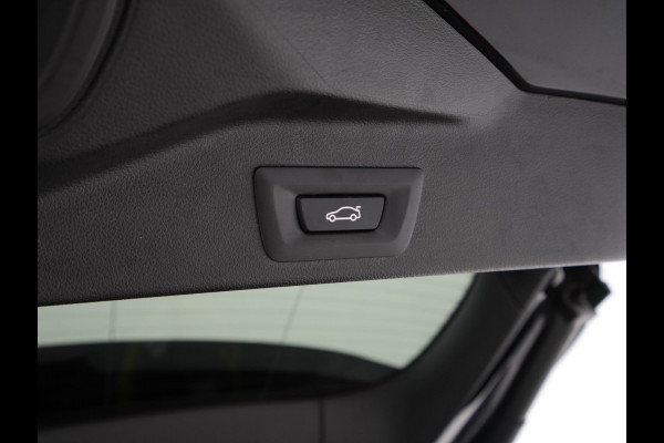 BMW X5 xDrive45e High Executive M-Sport-Pack (INCL-BTW) *NAPPA-FULL-LEATHER | ADAPT.CRUISE | FULL-LED | MEMORY-PACK | DIGI-COCKPIT | HARMAN/KARDON | COMFORT-SEATS | NAVI-FULLMAP | CAMERA | AMBIENT-LIGHT | DAB+ | SHIFT-PADDLES | TOWBAR |