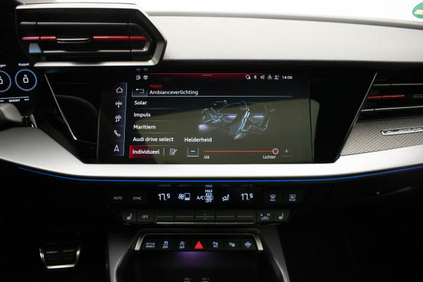 Audi RS3 Sportback 2.5 TFSI quattro |Pano|Kuipstoel|Sonos|HUD|