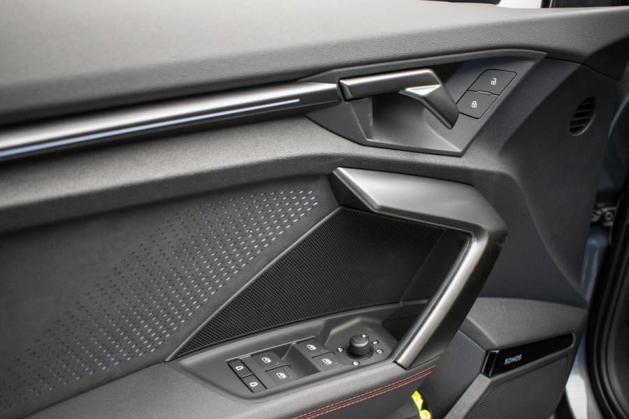 Audi RS3 Sportback 2.5 TFSI quattro |Pano|Kuipstoel|Sonos|HUD|