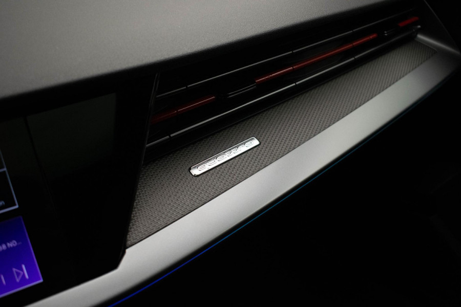 Audi RS3 Sportback 2.5 TFSI quattro |Pano|Kuipstoel|Sonos|HUD|