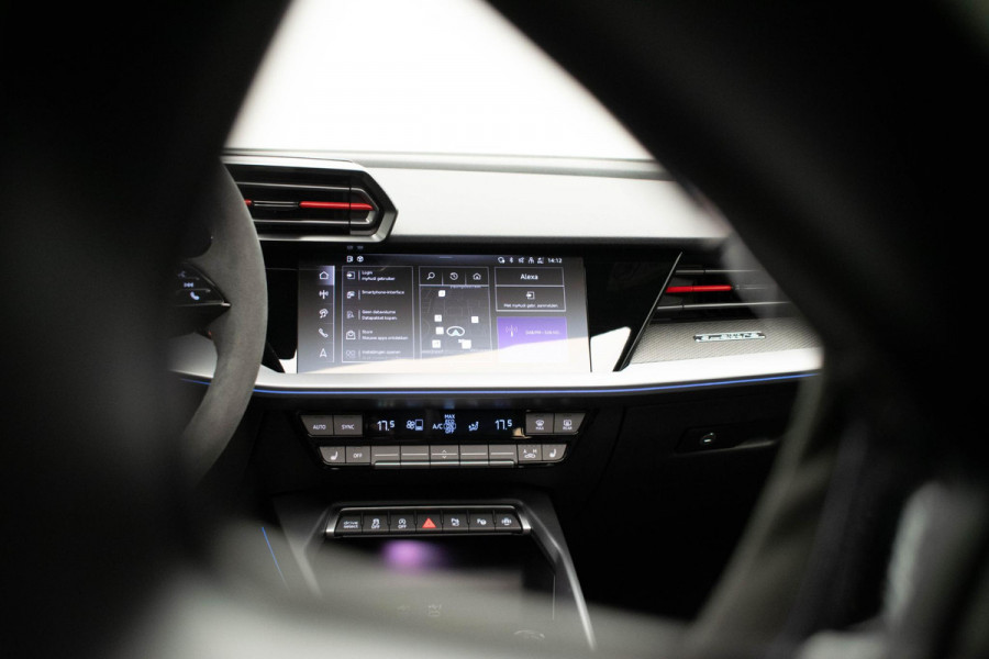 Audi RS3 Sportback 2.5 TFSI quattro |Pano|Kuipstoel|Sonos|HUD|