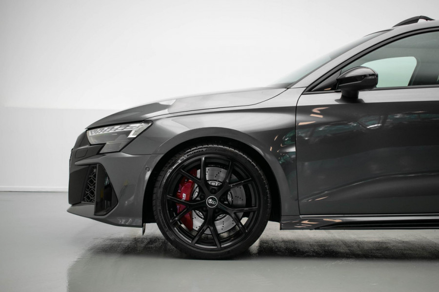 Audi RS3 Sportback 2.5 TFSI quattro |Pano|Kuipstoel|Sonos|HUD|