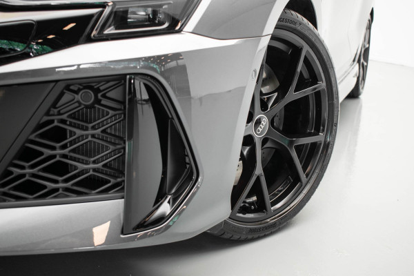 Audi RS3 Sportback 2.5 TFSI quattro |Pano|Kuipstoel|Sonos|HUD|