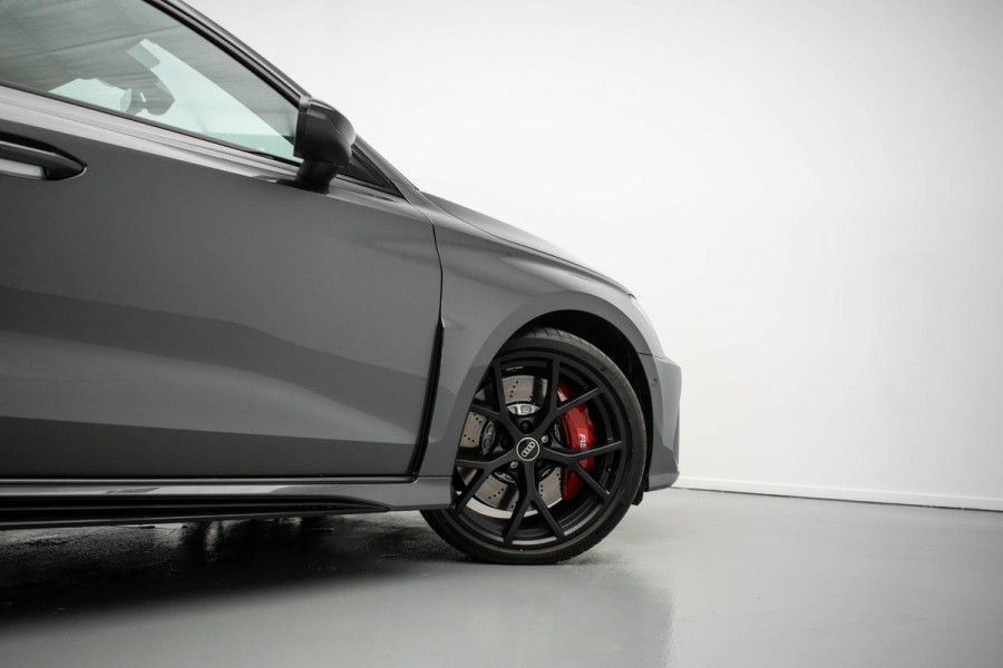 Audi RS3 Sportback 2.5 TFSI quattro |Pano|Kuipstoel|Sonos|HUD|
