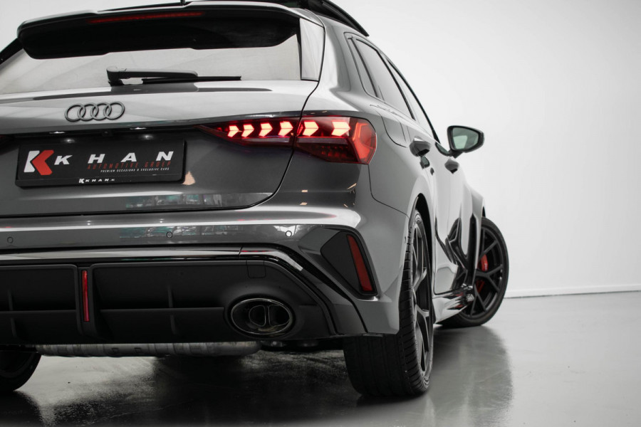 Audi RS3 Sportback 2.5 TFSI quattro |Pano|Kuipstoel|Sonos|HUD|