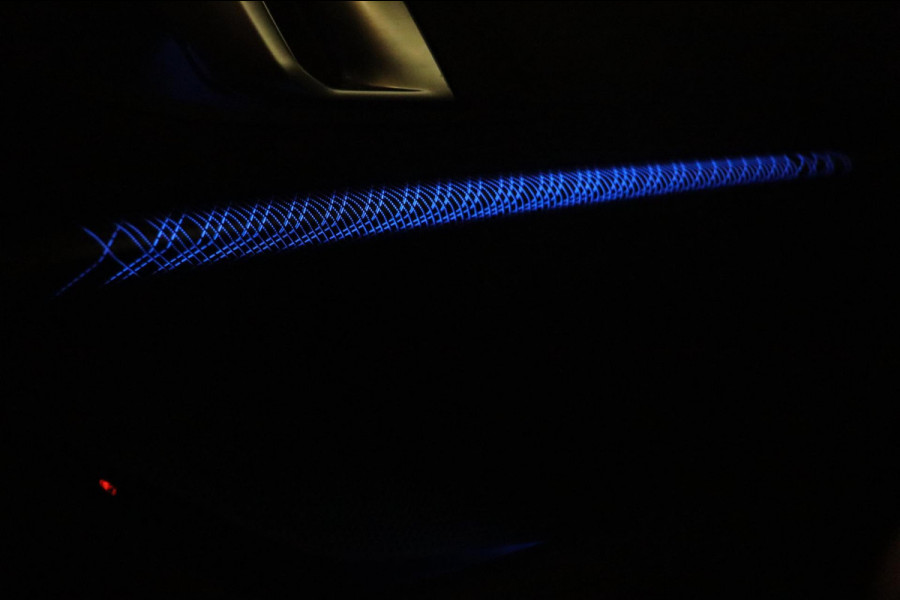 BMW 2 Serie Gran Coupé 218i M Sport / LIVE COCKPIT / HUD / CARPLAY / TREKHAAK / SFEERVERLICHTING