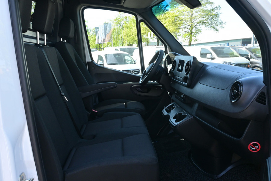 Mercedes-Benz Sprinter 317 CDI L3H2 MBUX navigatie met camera en parkeersensoren, Stoelverwarming, Brake assyst