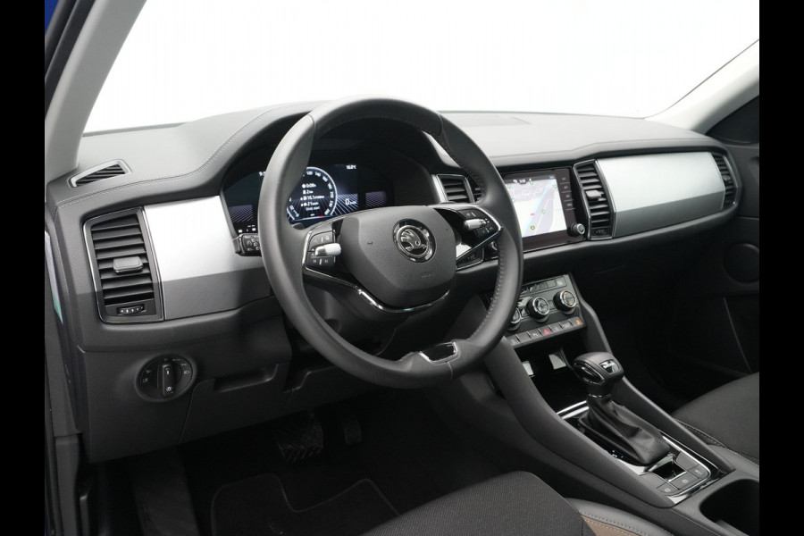 Škoda Kodiaq 1.5 TSI 150pk DSG Business Edition Navigatie Camera Stoelverwarming Led 135