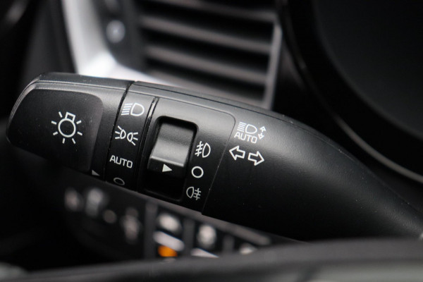 Kia Ceed Sportswagon 1.6 GDI PHEV DynamicPlusLine * Trekhaak* Adaptieve cruise Panorama Dak Lane assist stoel/stuurverwarming