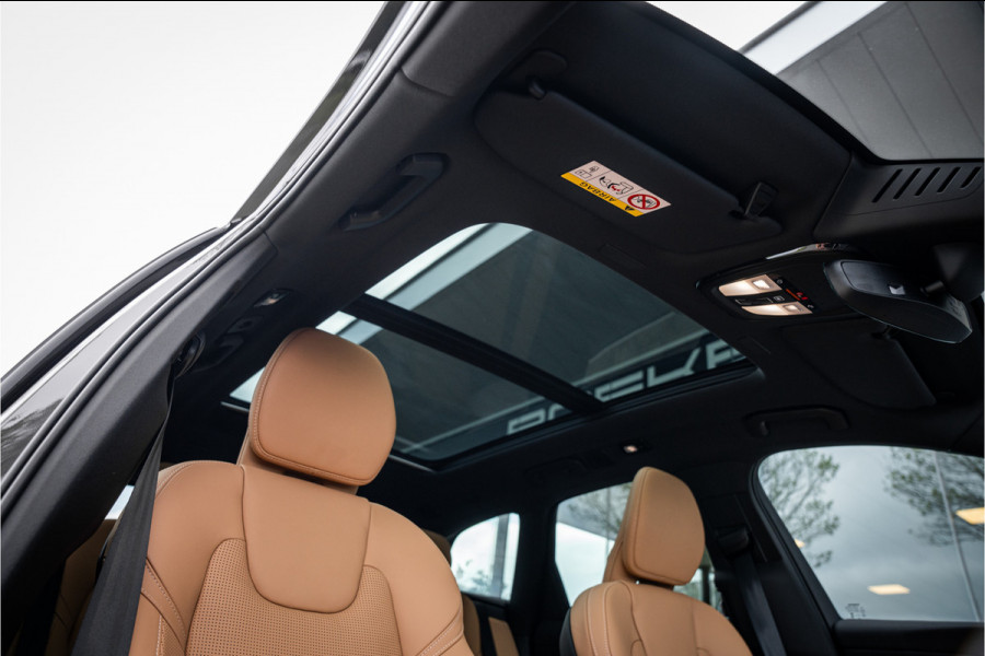 Volvo XC60 2.0 T6 Plug-in hybrid AWD Ultra Bright - Massage - B&W - HUD NP 85K