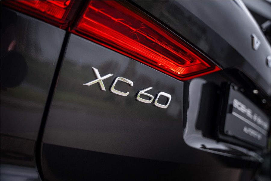Volvo XC60 2.0 T6 Plug-in hybrid AWD Ultra Bright - Massage - B&W - HUD NP 85K