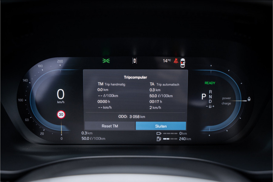 Volvo XC60 2.0 T6 Plug-in hybrid AWD Ultra Bright - Massage - B&W - HUD NP 85K
