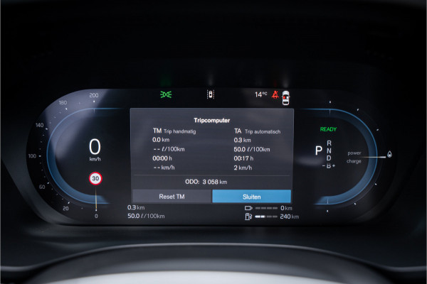 Volvo XC60 2.0 T6 Plug-in hybrid AWD Ultra Bright - Massage - B&W - HUD NP 85K