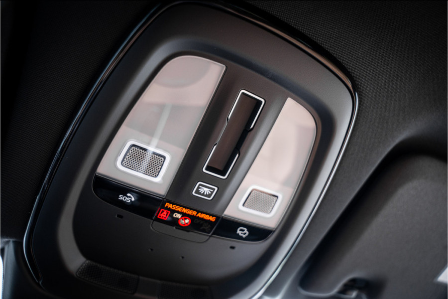 Volvo XC60 2.0 T6 Plug-in hybrid AWD Ultra Bright - Massage - B&W - HUD NP 85K