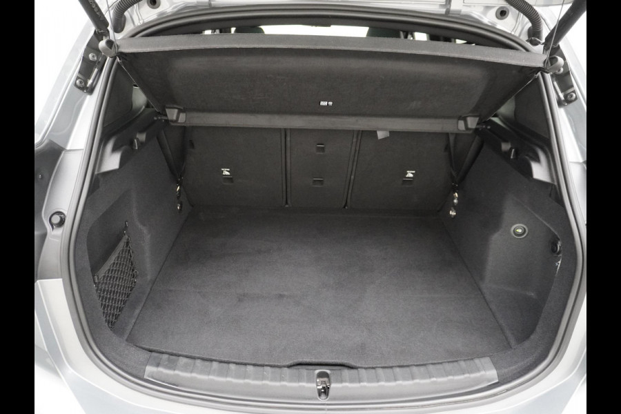 BMW 2 Serie Active Tourer 220i M-Sport HARMAN KARDON AUDIO| PANO |360 CAMERA | MEMORY SEAT