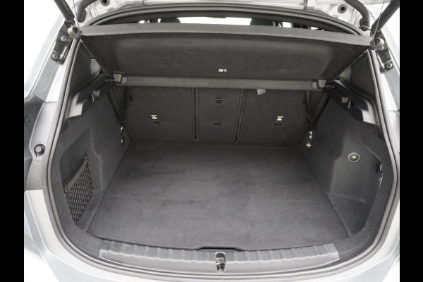 BMW 2 Serie Active Tourer 220i M-Sport HARMAN KARDON AUDIO| PANO |360 CAMERA | MEMORY SEAT