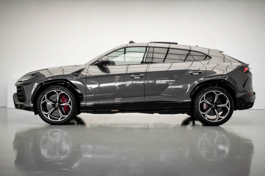 Lamborghini Urus 4.0 V8 |Carbon|Pano|ADAS|Massage|HUD|B&O Advanced|