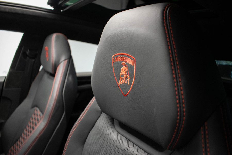 Lamborghini Urus 4.0 V8 |Carbon|Pano|ADAS|Massage|HUD|B&O Advanced|