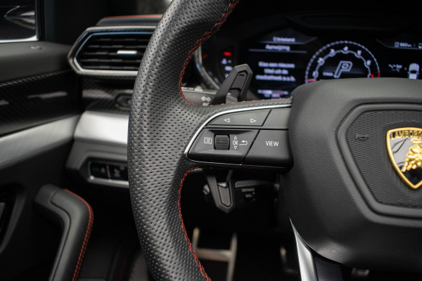 Lamborghini Urus 4.0 V8 |Carbon|Pano|ADAS|Massage|HUD|B&O Advanced|