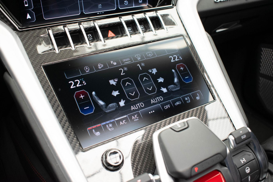 Lamborghini Urus 4.0 V8 |Carbon|Pano|ADAS|Massage|HUD|B&O Advanced|