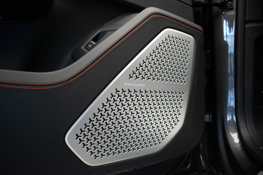 Lamborghini Urus 4.0 V8 |Carbon|Pano|ADAS|Massage|HUD|B&O Advanced|