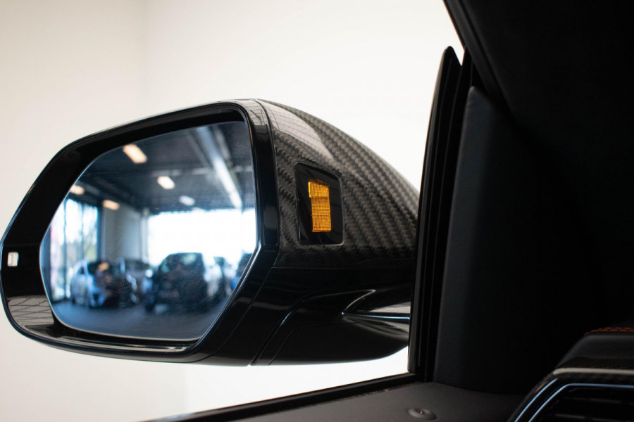 Lamborghini Urus 4.0 V8 |Carbon|Pano|ADAS|Massage|HUD|B&O Advanced|