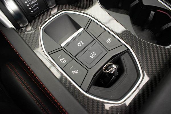 Lamborghini Urus 4.0 V8 |Carbon|Pano|ADAS|Massage|HUD|B&O Advanced|